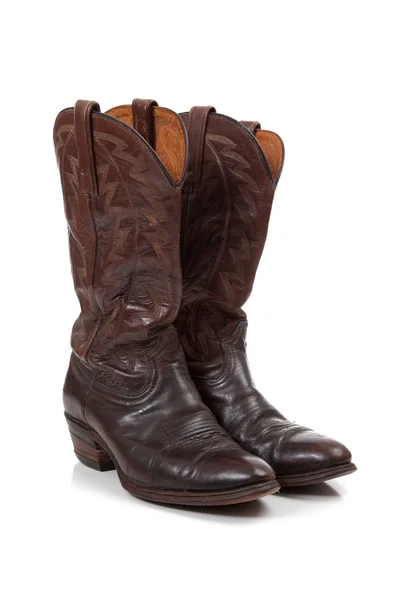 Bottes de cow-boy en cuir marron sur blanc — Photo