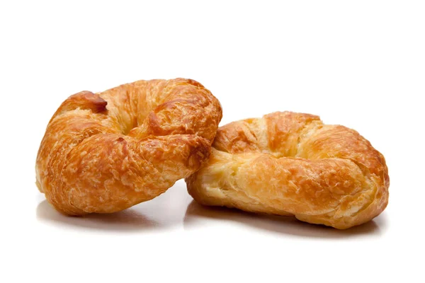 Zwei Croissants auf weiß — Stockfoto