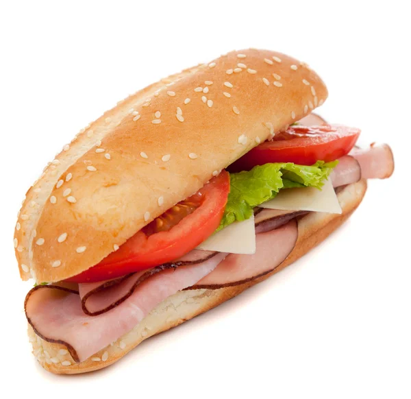 Бутерброд з шинкою на білому — стокове фото