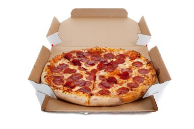 pepperoni pizza kutusu beyaz