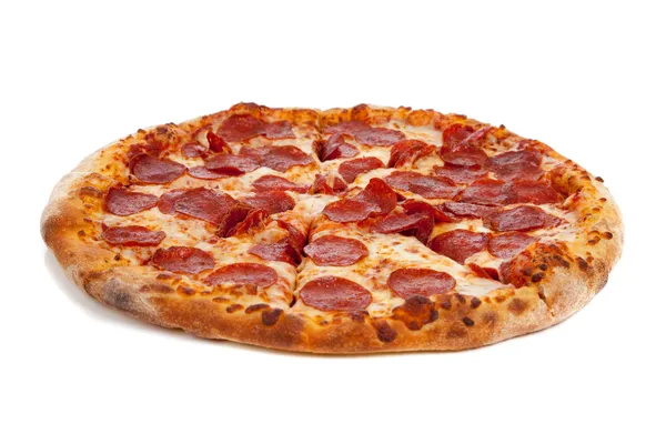 Pepperoni pizza op wit — Stockfoto