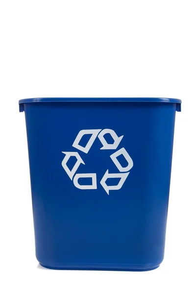 Blue recycle kan op wit — Stockfoto