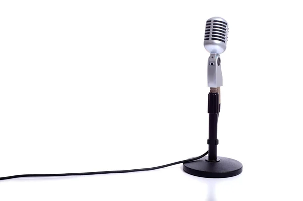 Sztuka mikrofon na biały — Zdjęcie stockowe