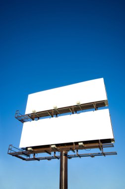 boş reklam panoları