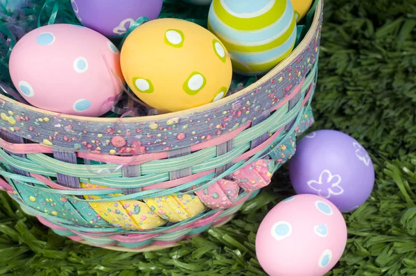 Easter Eggs in Basket — Stock Photo, Image