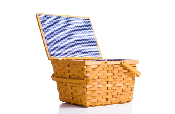 Picnic Basket on White — Stock Photo, Image