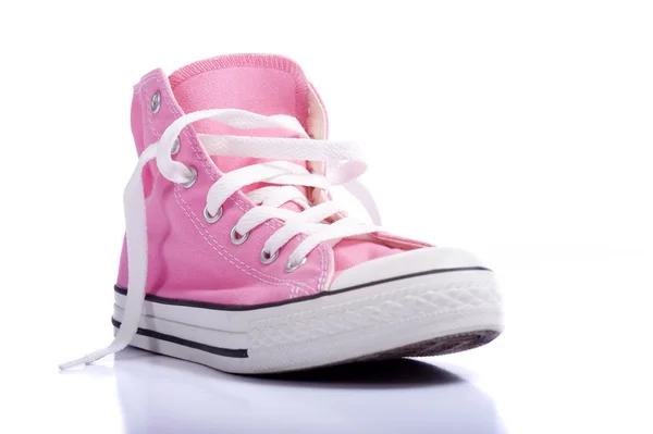 Roze basketbalschoenen — Stockfoto