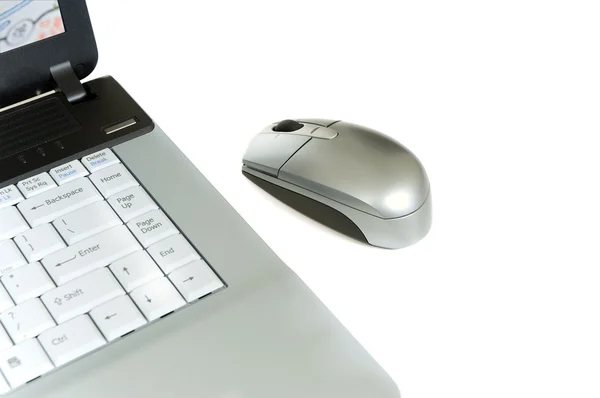 Laptop computer and mouse — Stock Photo, Image