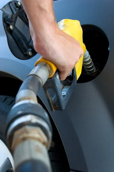 Ottenere benzina o gas — Foto Stock