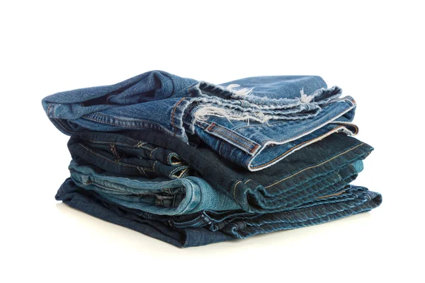 Pilha de jeans azuis velhos — Fotografia de Stock