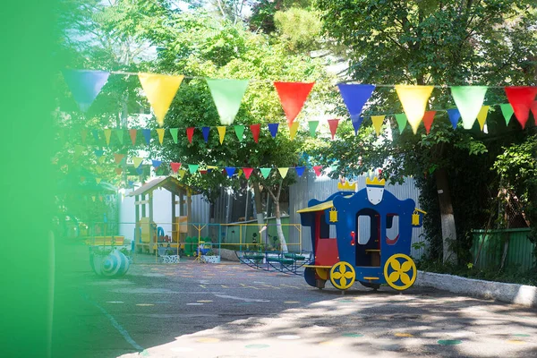Zona Juegos Luminosa Institución Preescolar Aire Libre Totalmente Equipada Para — Foto de Stock