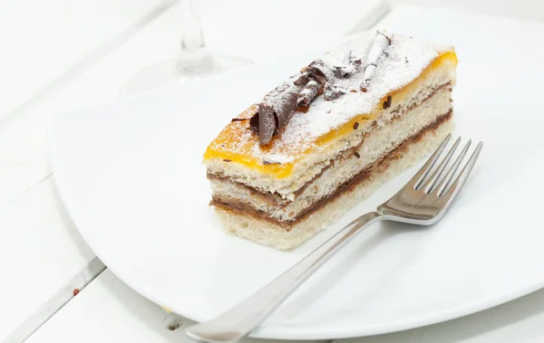 Bolo de chocolate com gema — Fotografia de Stock