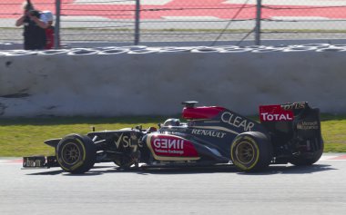 catalunya pistinde test gün formülü bir takım