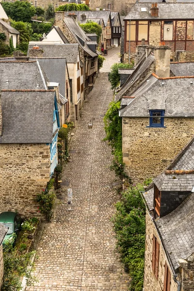 Stad van dinan, Bretagne, Frankrijk — Stockfoto