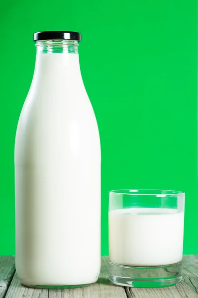 Sticlă de lapte — Fotografie, imagine de stoc