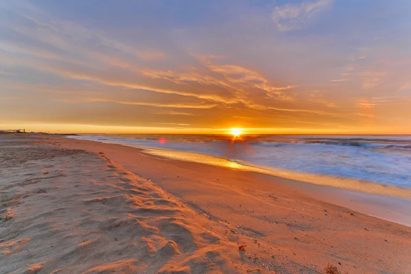 Spiaggia all'alba — Foto Stock