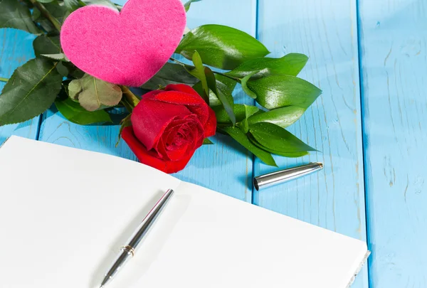 Book with a rose — Stock Photo, Image