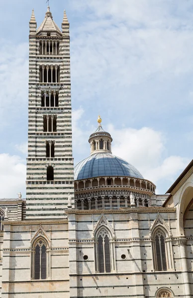 Buildings and streets of Siena — Stock Photo, Image