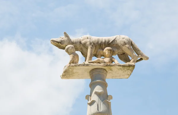 Gebäude und Straßen von Siena — Stockfoto