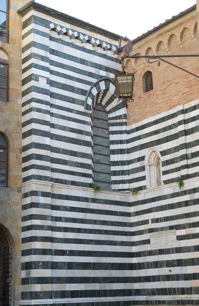 Baptisterium in volterra — Stockfoto