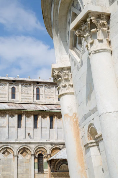 Wieża w Pizie in Toskania — Zdjęcie stockowe