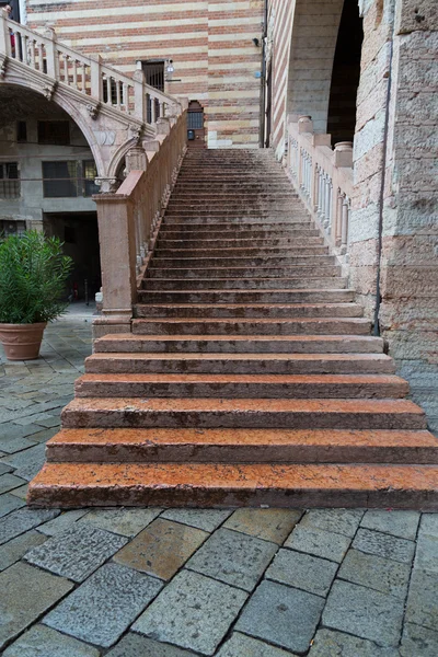 Verona, Itálie palazzo della ragione — Stock fotografie