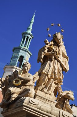 Poznan, Polonya 'daki Eski Pazar' ın Mimarisi