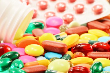 diyet ek kapsül ve uyuşturucu hap kompozisyonu