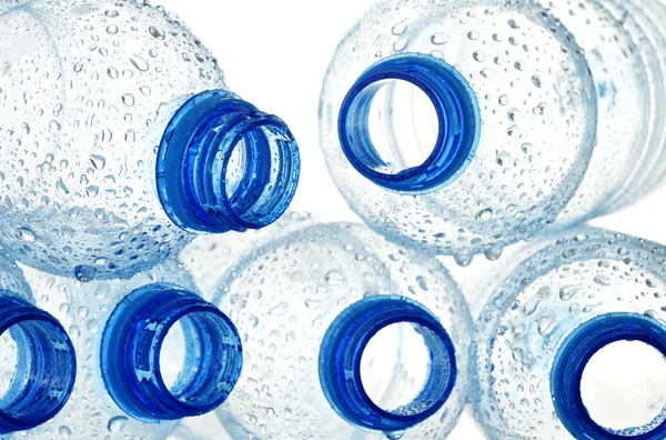 Samenstelling met lege polycarbonaat plastic flessen voor mineraal — Stockfoto
