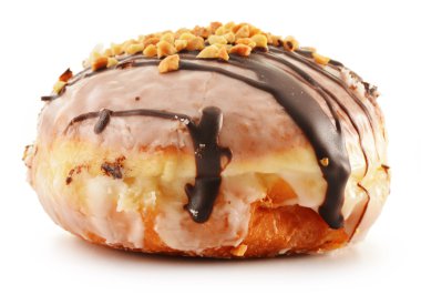 taze tatlı çörek üzerinde beyaz izole