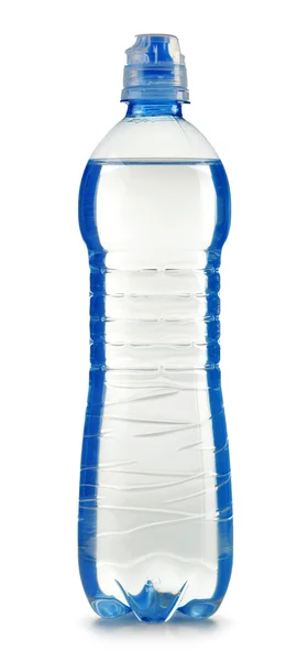 Поликарбонатная пластиковая бутылка минеральной воды, изолированная на белом — стоковое фото