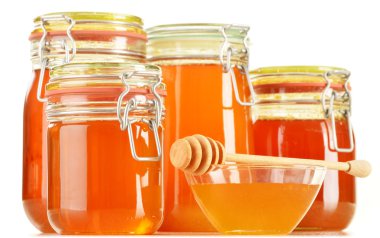 kavanoz bal üzerine beyaz izole ile kompozisyon