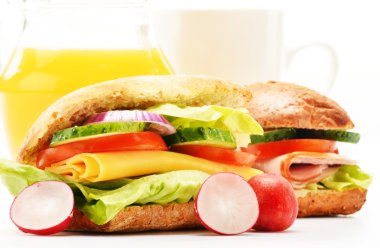 Peynirli sandviç ile kompozisyon