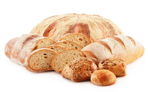 Σύνθεση με ψωμί ψωμί που απομονώνονται σε λευκό — Φωτογραφία Αρχείου