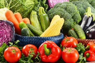 taze ham organik sebze çeşitli ile kompozisyon