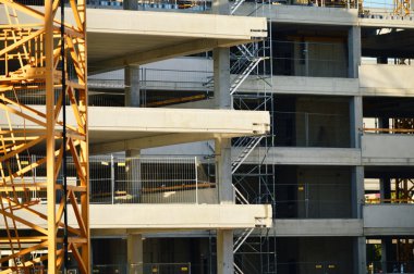 Modern kentsel ticari mimarinin inşası