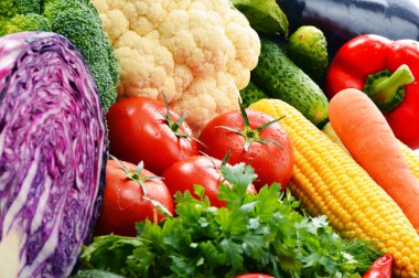 taze ham organik sebze çeşitli ile kompozisyon