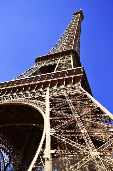 De Eiffeltoren in Parijs, Frankrijk — Stockfoto