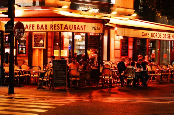 Famed for its nightlife Paris has about 40 000 restaurants