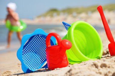 plastik çocuk oyuncakları kum plaj