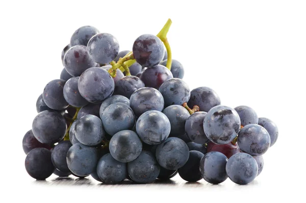 Bunch of fresh red grapes isolated on white — Stock Photo, Image