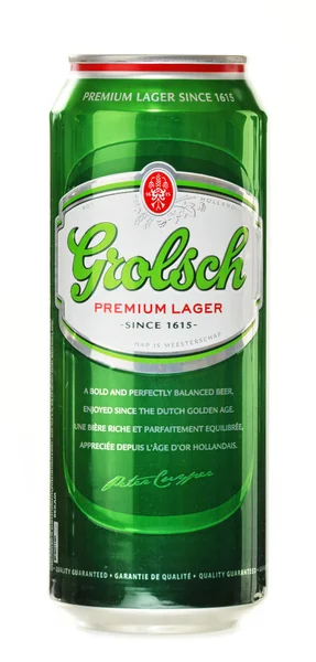 Lata de cerveza Grolsch aislada en blanco — Foto de Stock