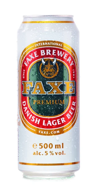 Lata de cerveza Faxe aislada en blanco —  Fotos de Stock