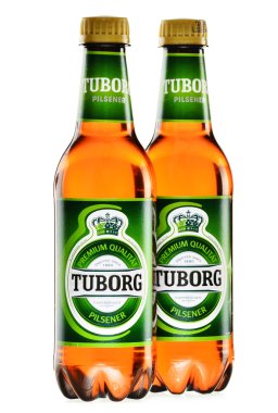 beyaz izole tuborg bira şişesi