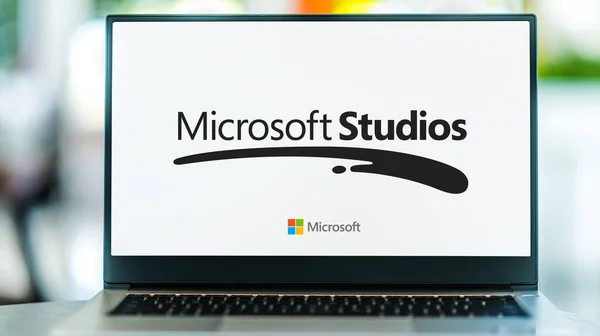 Poznan Pol Jul 2021 Laptop Mit Logo Von Microsoft Studios — Stockfoto