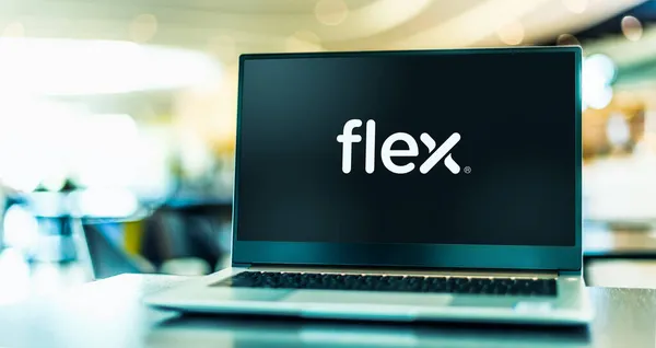 Познан Пол Мая 2021 Года Ноутбук Логотипом Flex Американского Производителя — стоковое фото