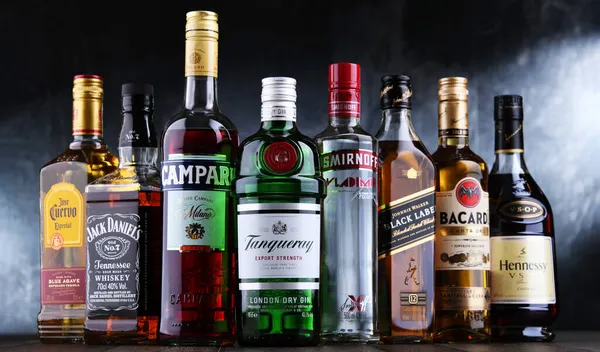 Poznan Pol Oct 2021 Válogatott Globális Likőrmárkák Beleértve Whiskyt Vodkát — Stock Fotó