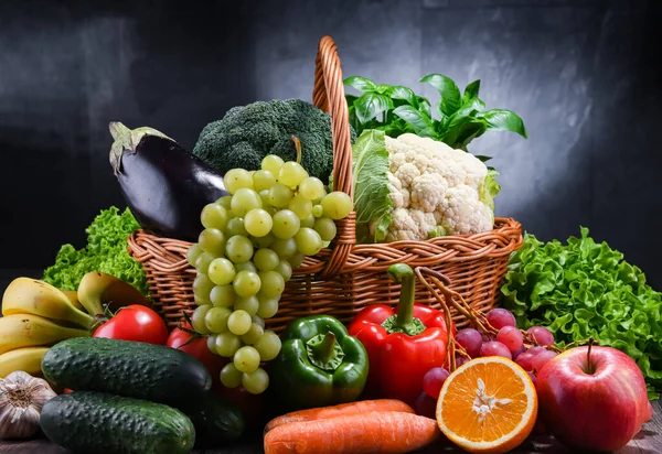 Composición Con Una Variedad Verduras Frutas Orgánicas —  Fotos de Stock