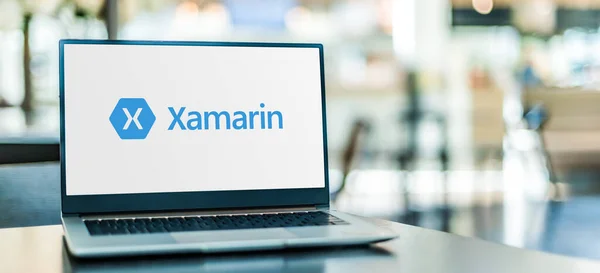 Poznan Pol Apr 2021 Laptop Computer Displaying Logo Xamarin Microsoft — Stock Photo, Image