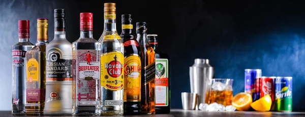 Poznan Pol Grudzień 2021 Butelki Różnych Światowych Marek Alkoholi Twardych — Zdjęcie stockowe